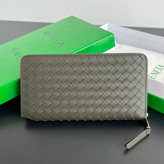 Bottega Veneta Long Zipped Wallet