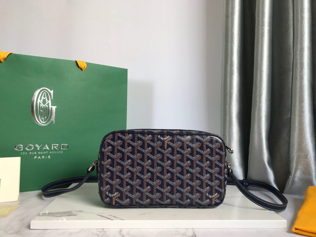 GOYARD CAP-VERT PM BAG