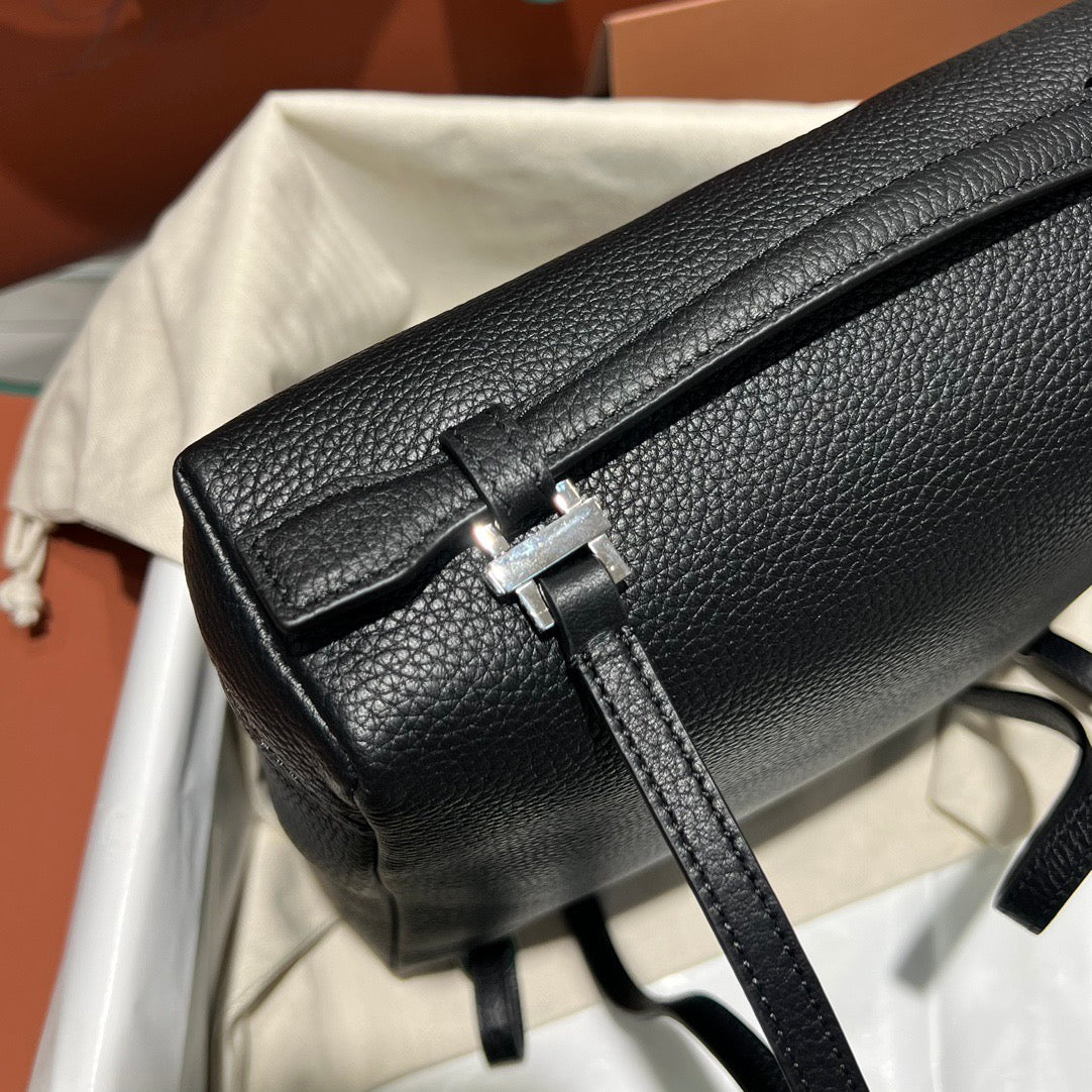 LP Extra Pocket L23.5 Backpack