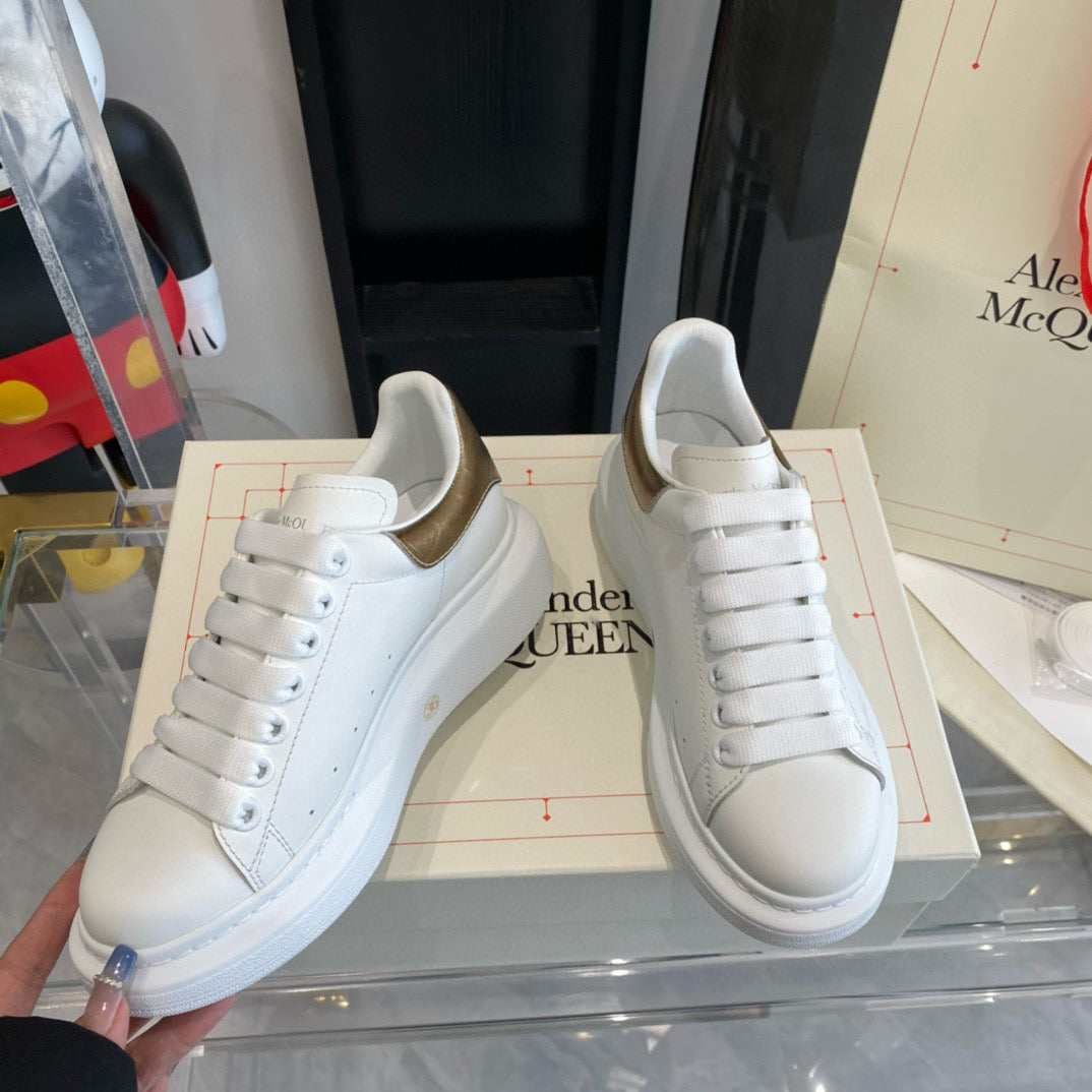 Alexander McQueen Sneakers