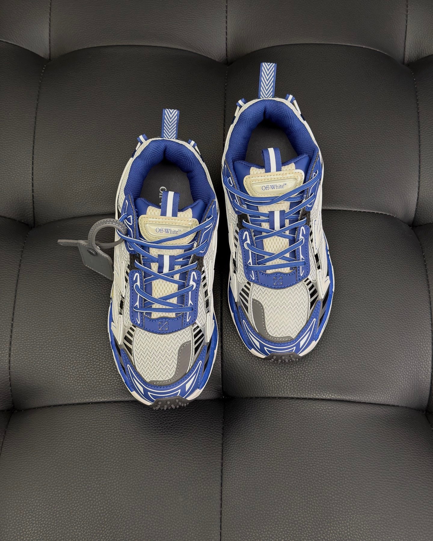 Off-White ODSY 1000 Sneaker