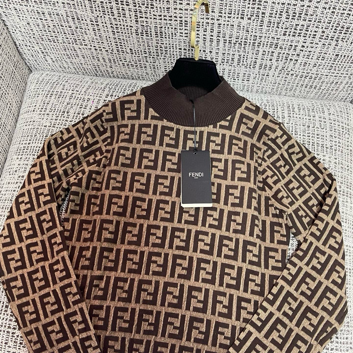Fendi Sweater