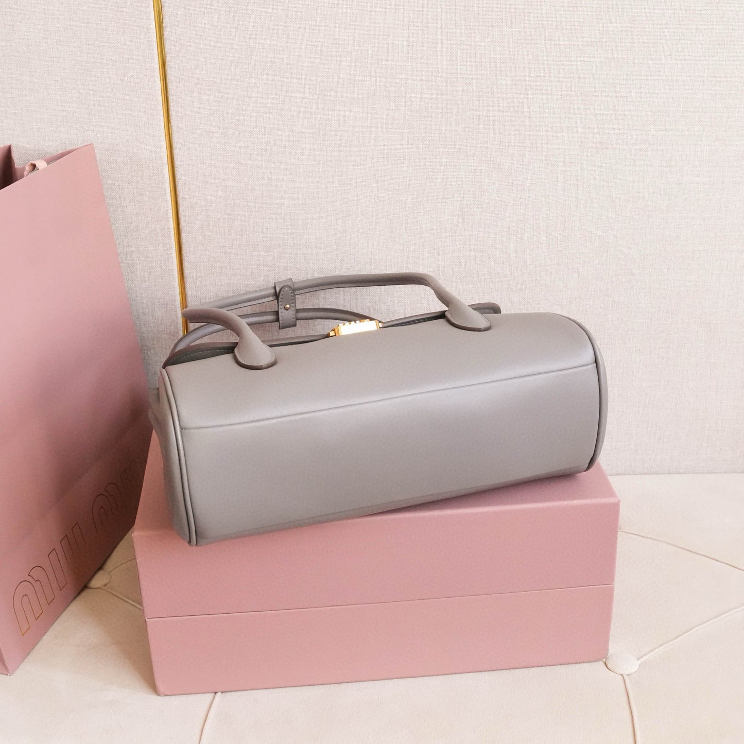 Miu Miu Shoulder Bag 28x15x11cm
