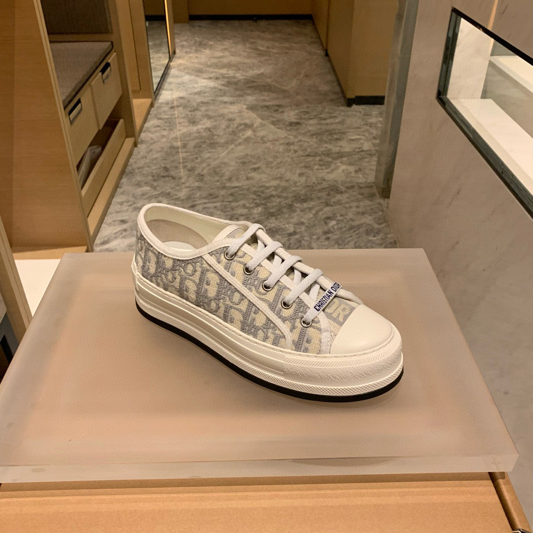 Dior Sneakers