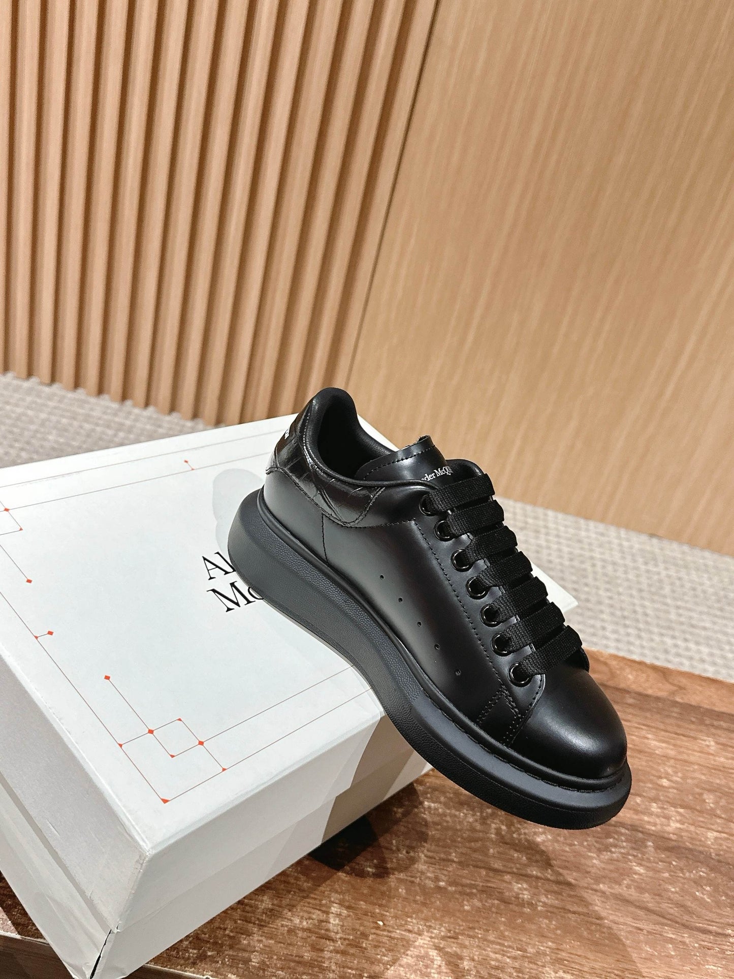 Alexander McQueen Sneakers