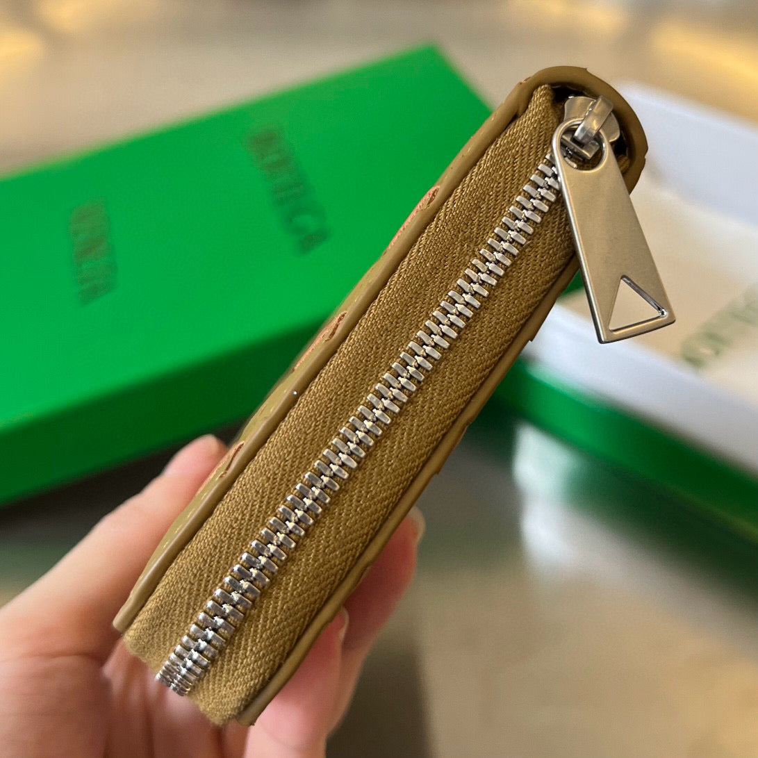 Bottega Veneta Long Zipped Wallet