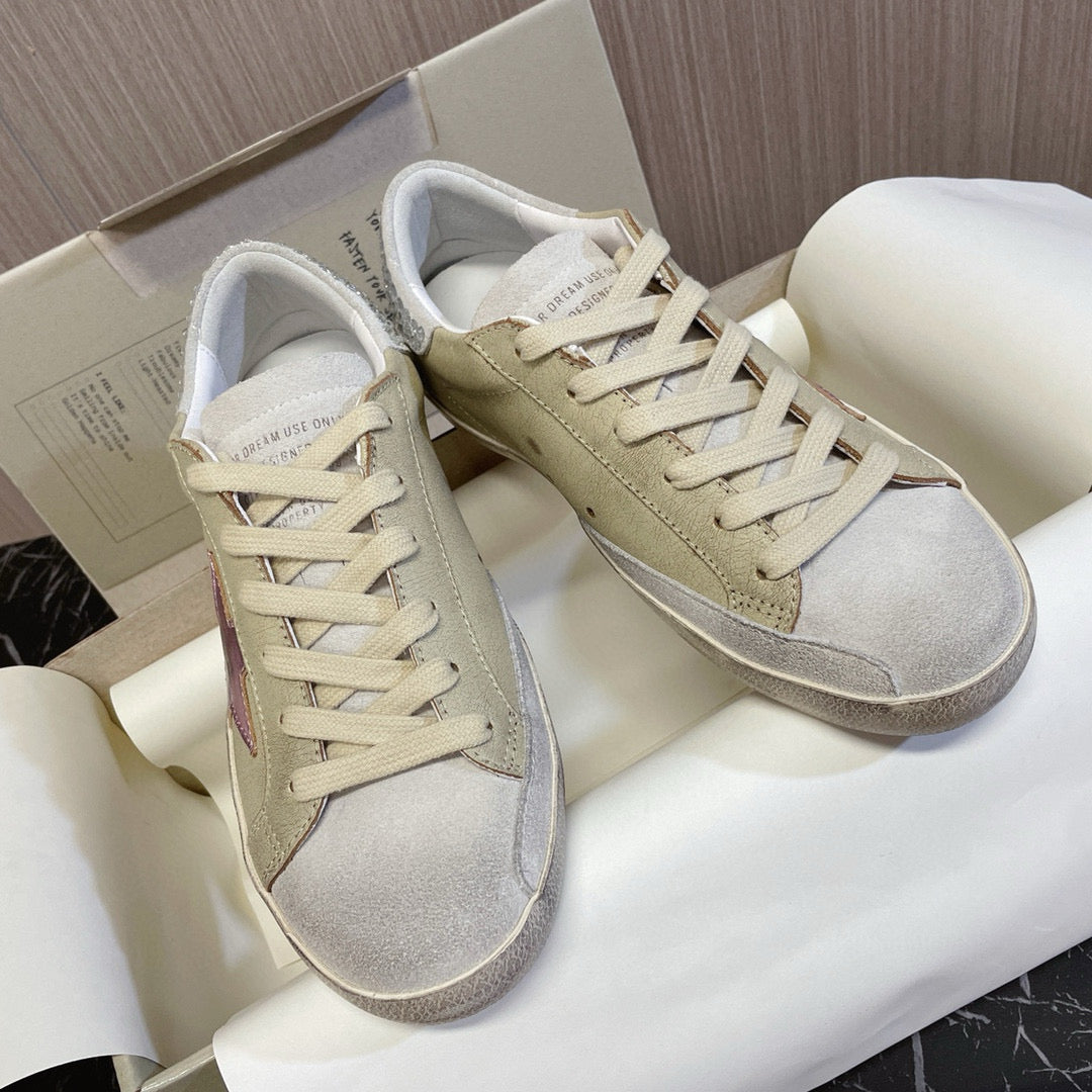 Golden Goose Sneaker