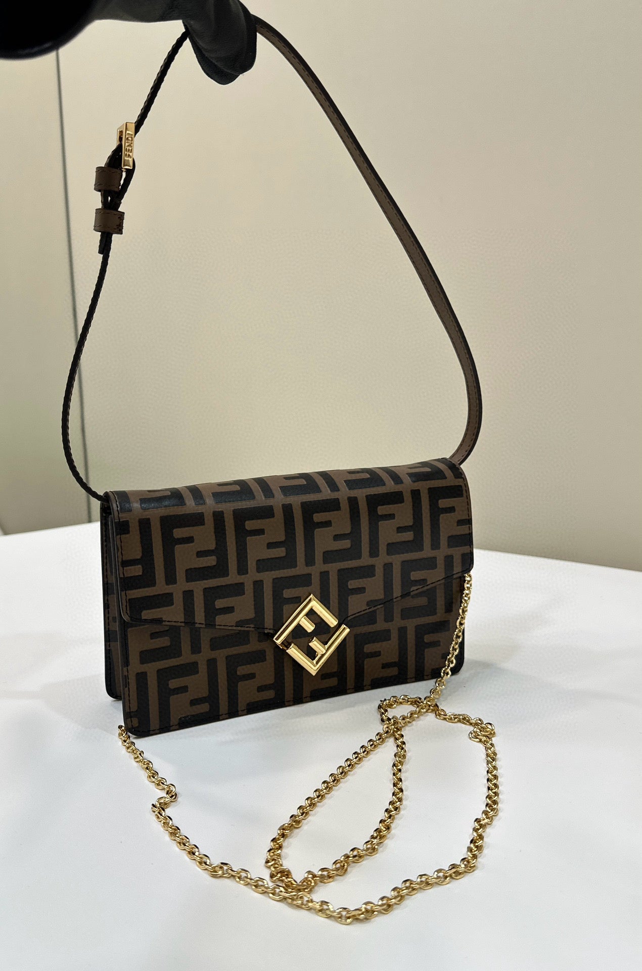 Fendi Wallet On Chain Baguette