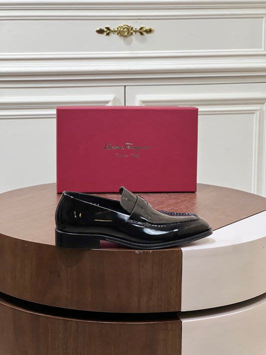 FG Loafer
