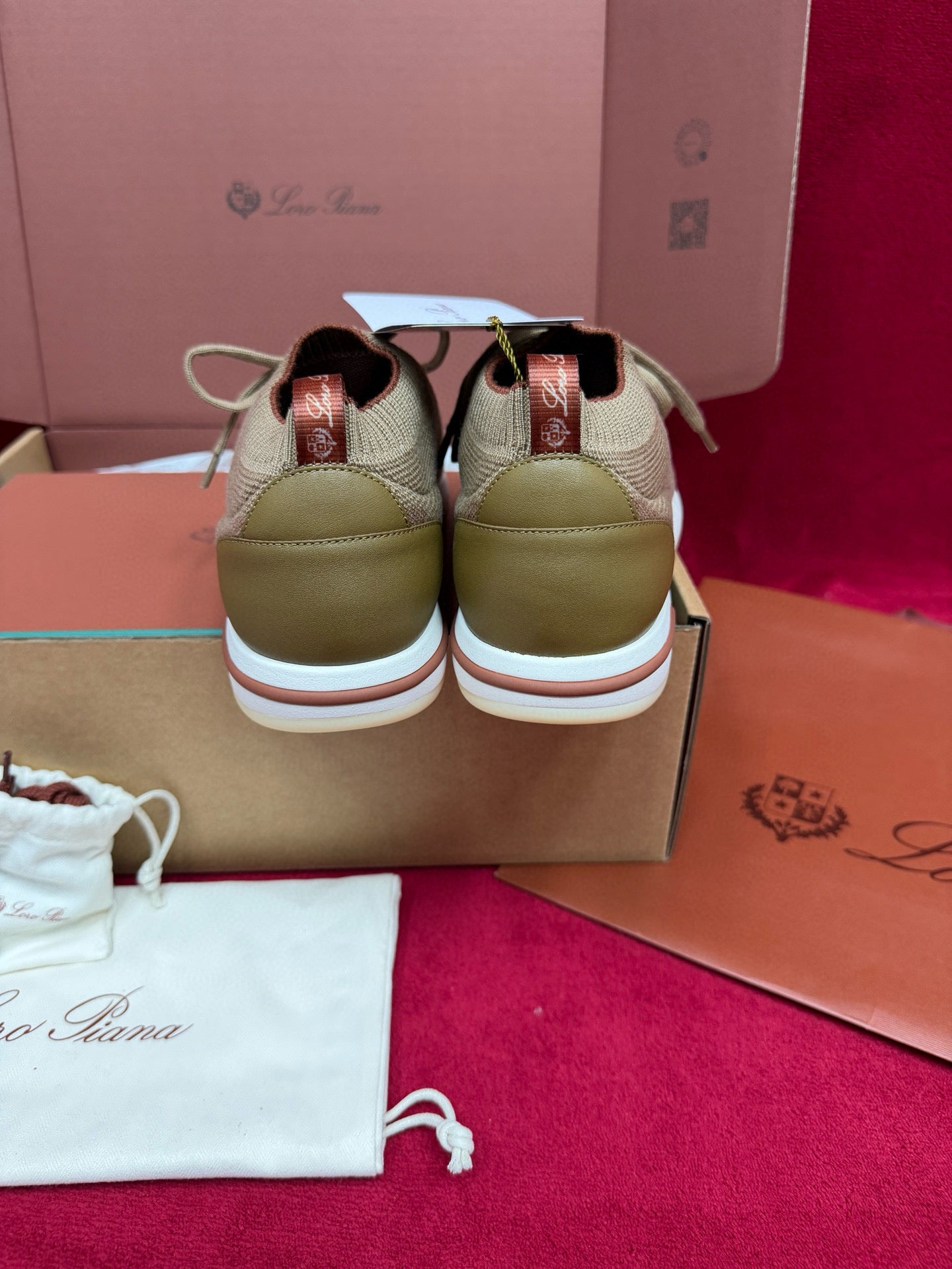 Loro Piana 360 Flexy Walk Sneakers