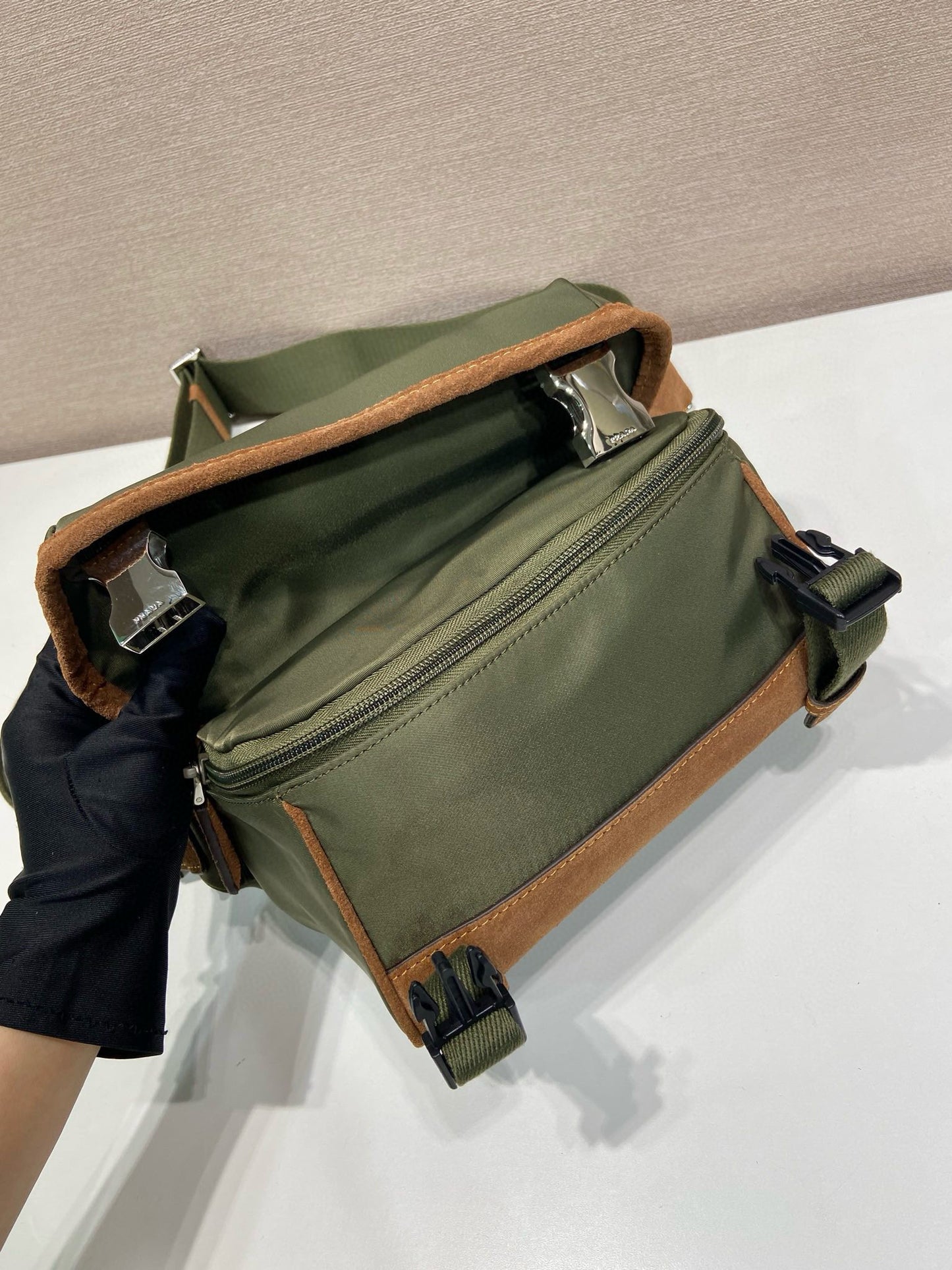 Prada Messenger Bag 20x13x9CM