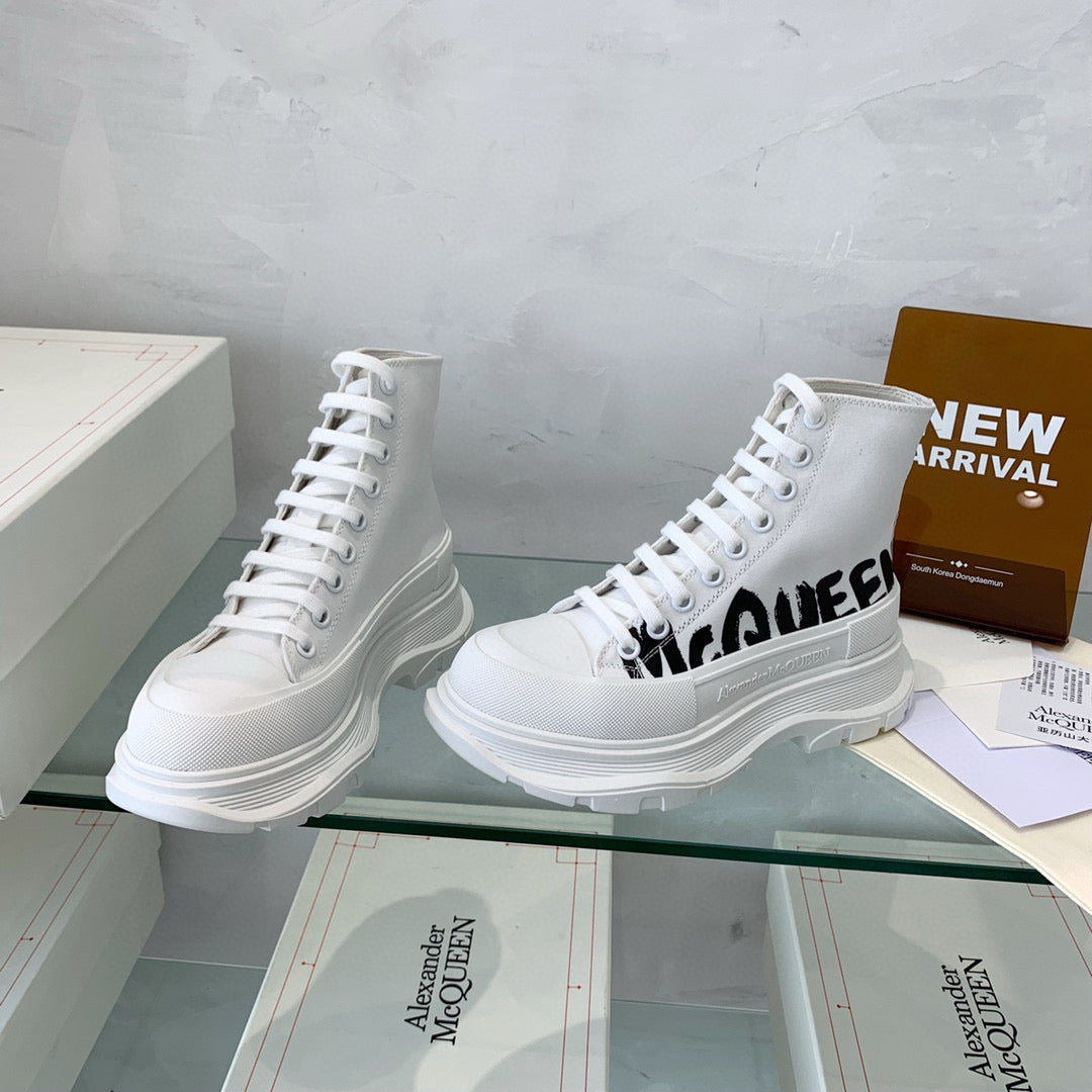 Alexander McQueen Sneakers