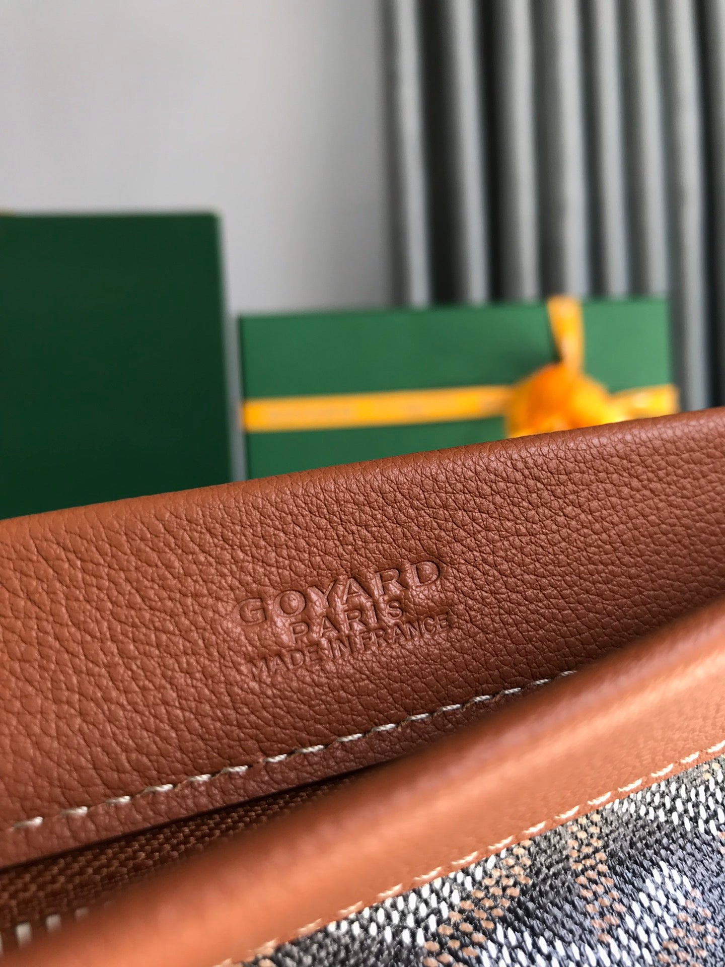 Goyard Conti