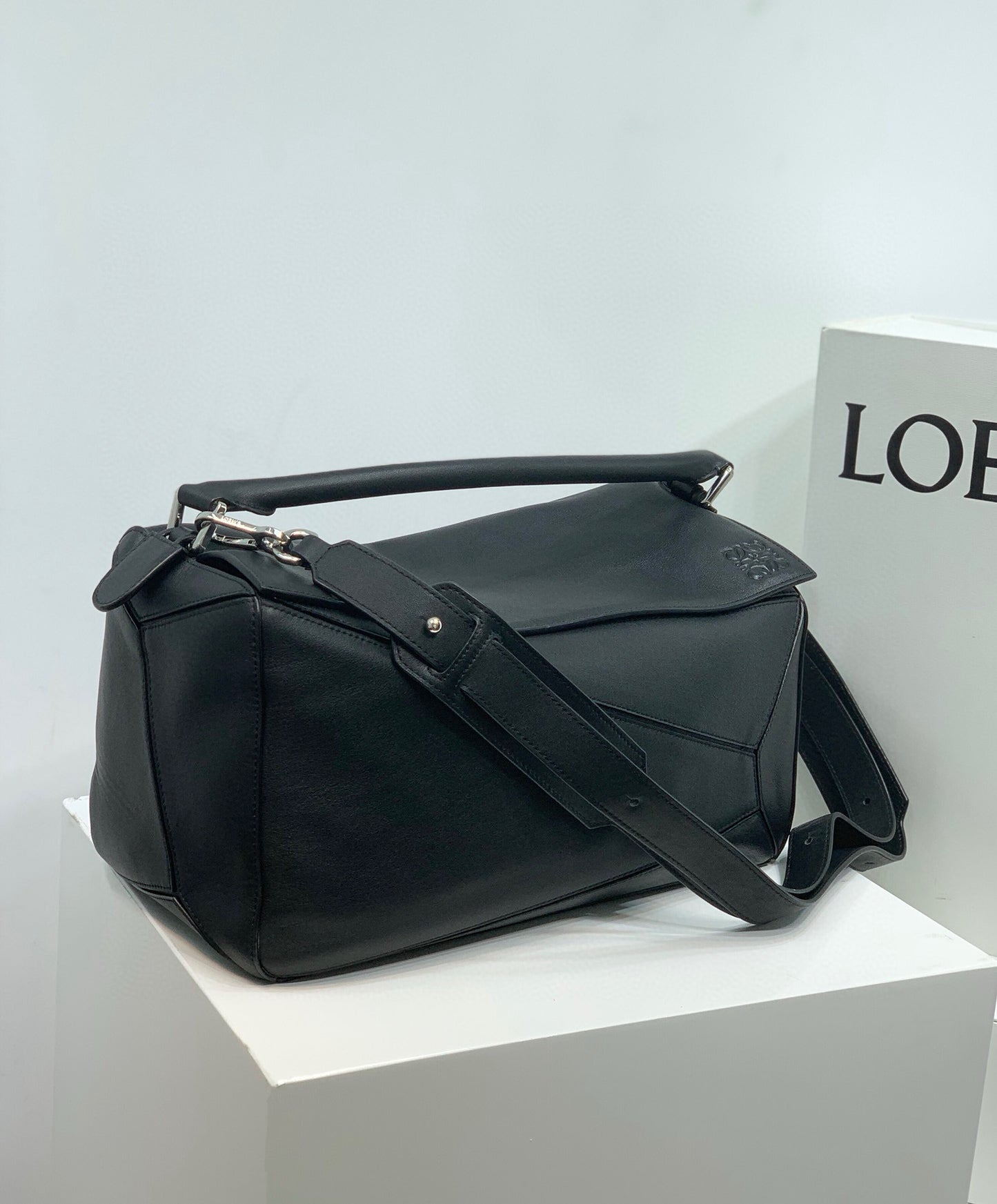 Loewe Puzzle Bag 36x17x24CM