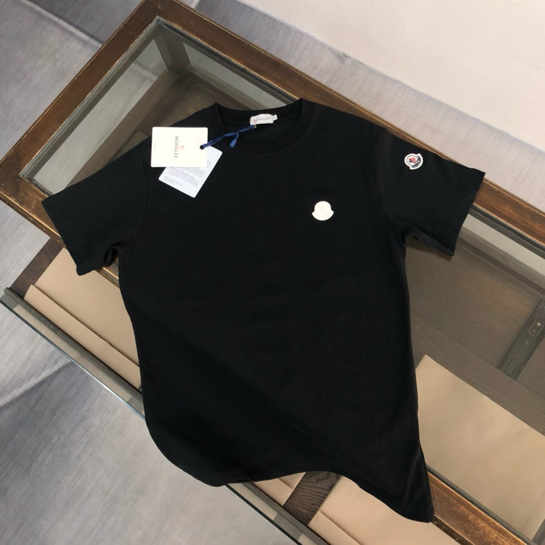 Moncler T-shirt