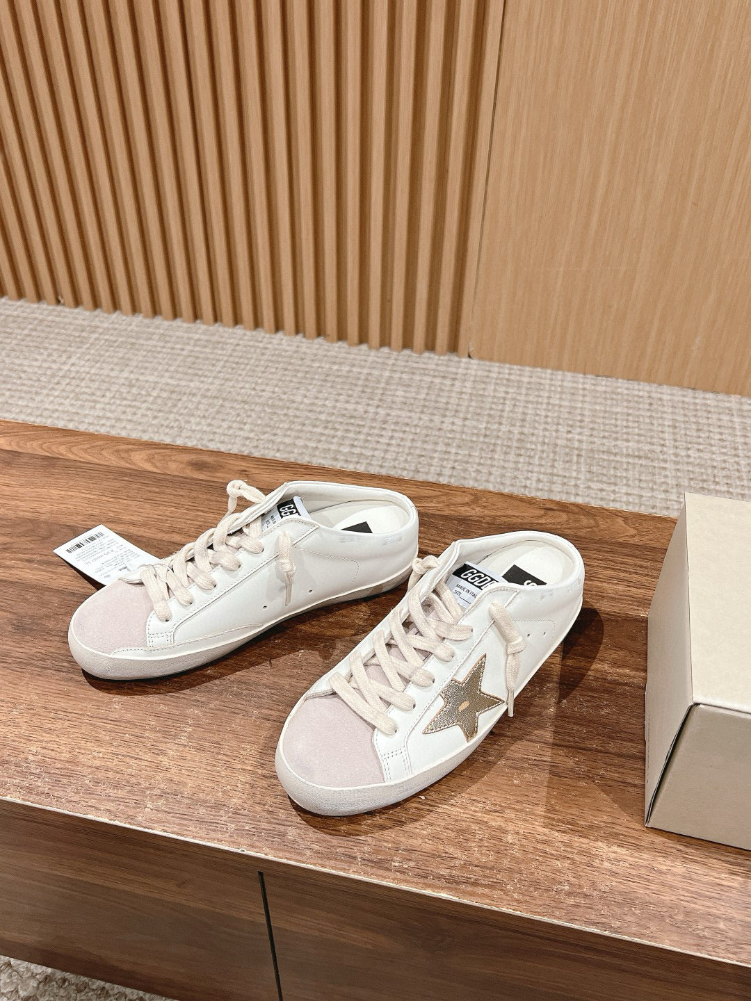 Golden Goose Sneaker