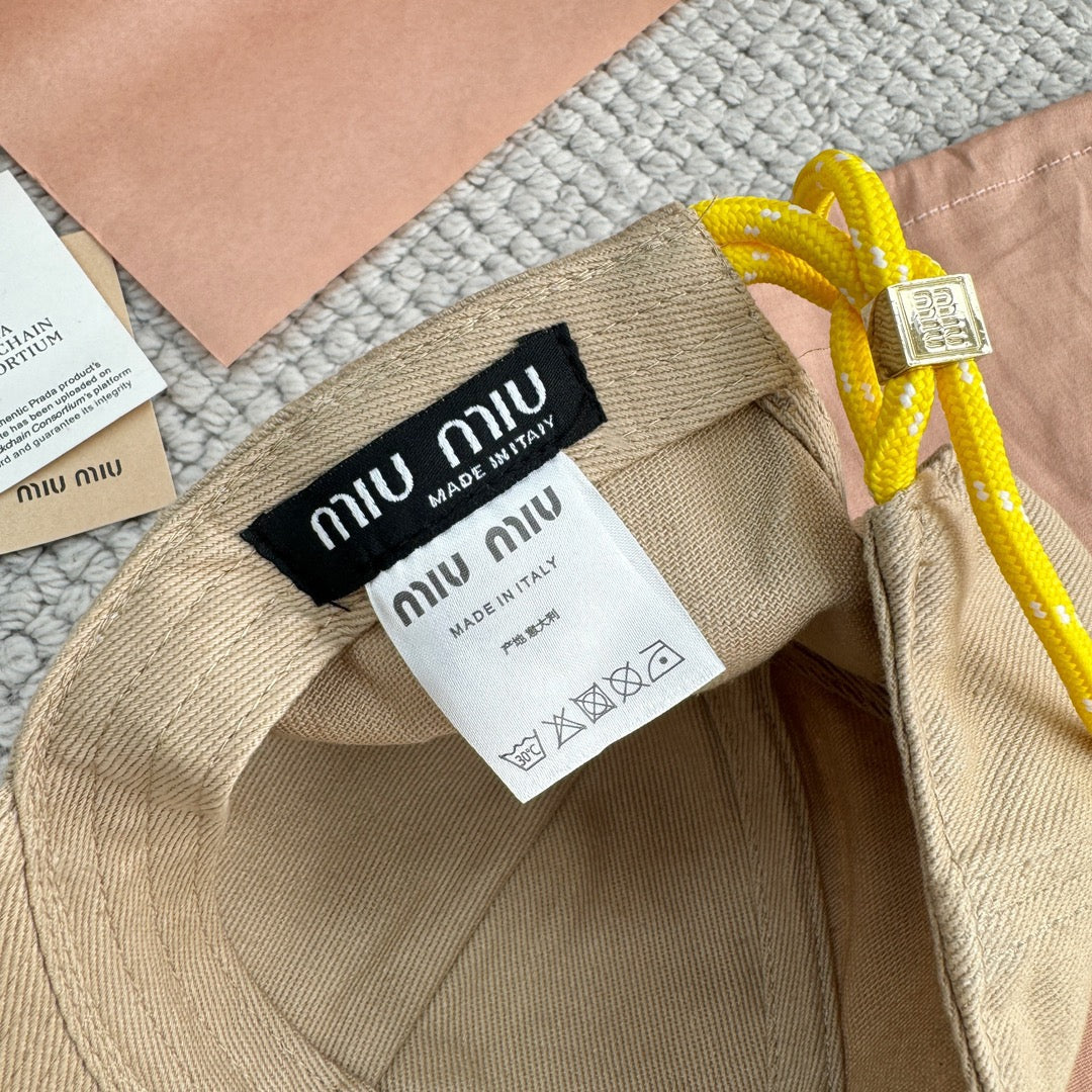 Miu Miu Caps