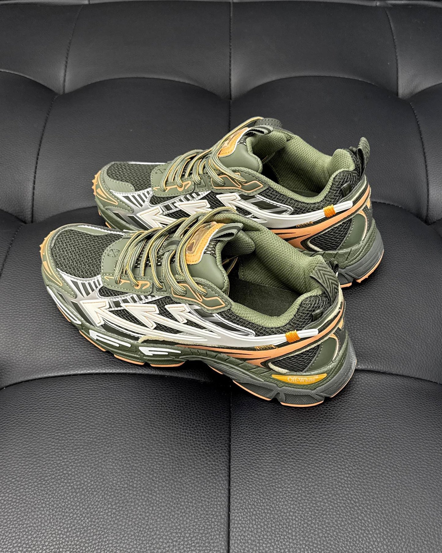 Off-White ODSY 1000 Sneaker