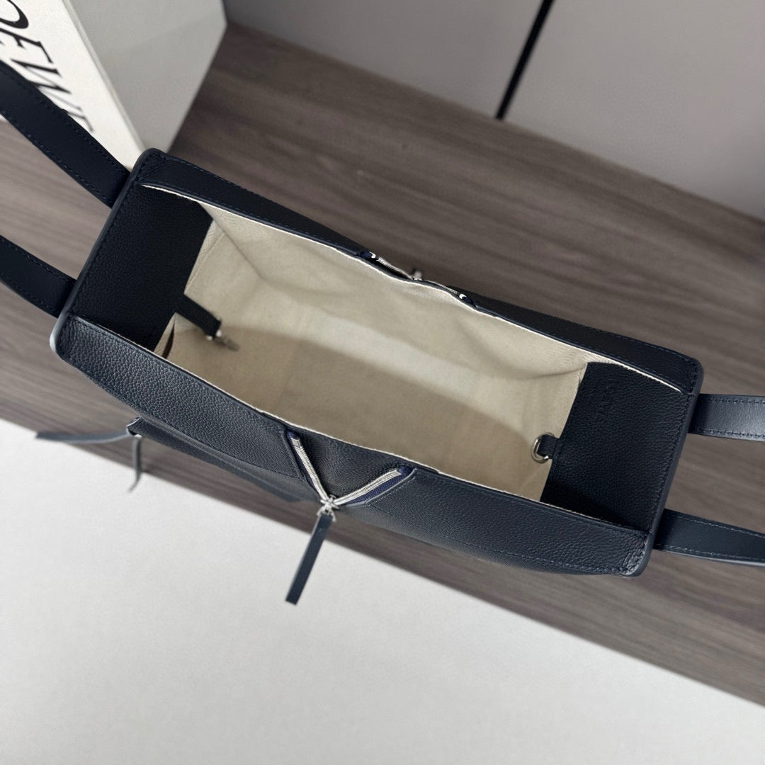 Loewe Hammock Bag