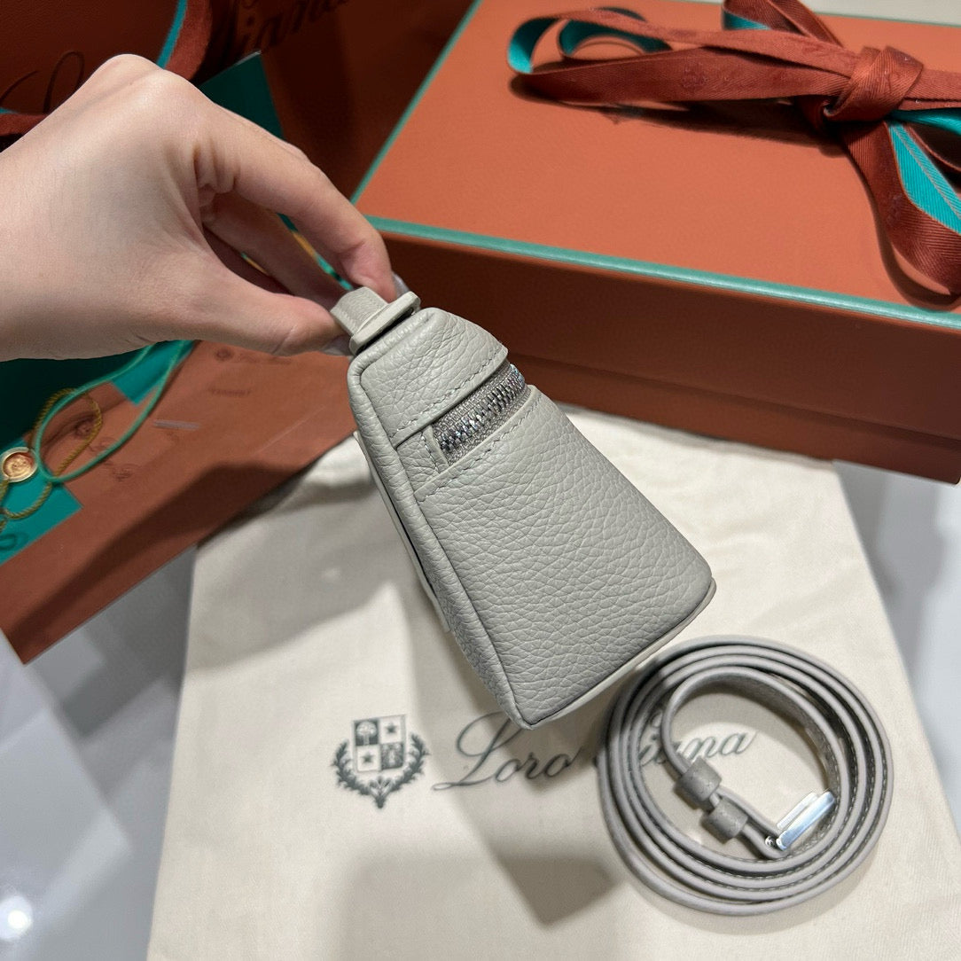 Loro Piana 16 Classic Bag