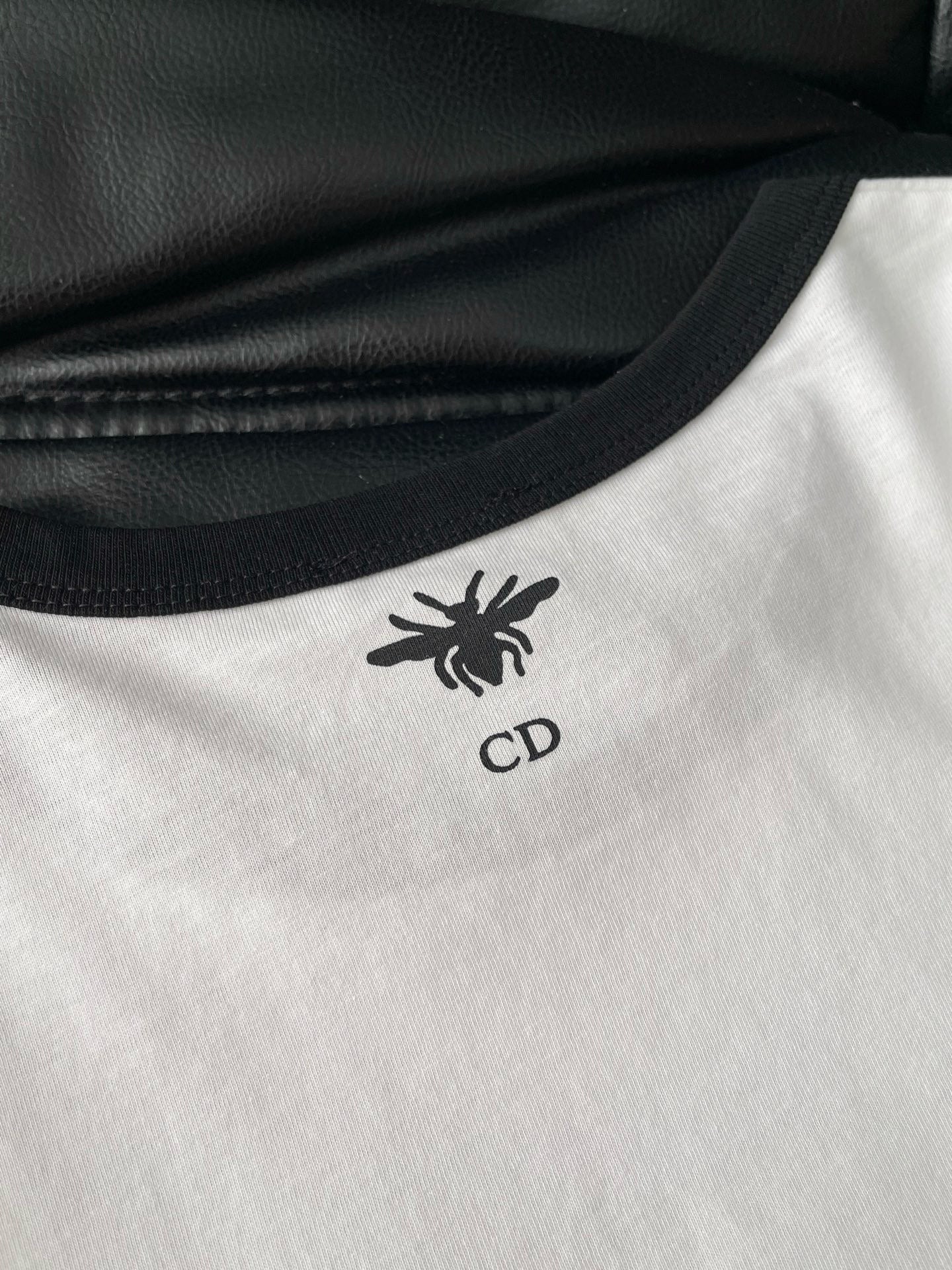 Dior T-shirt