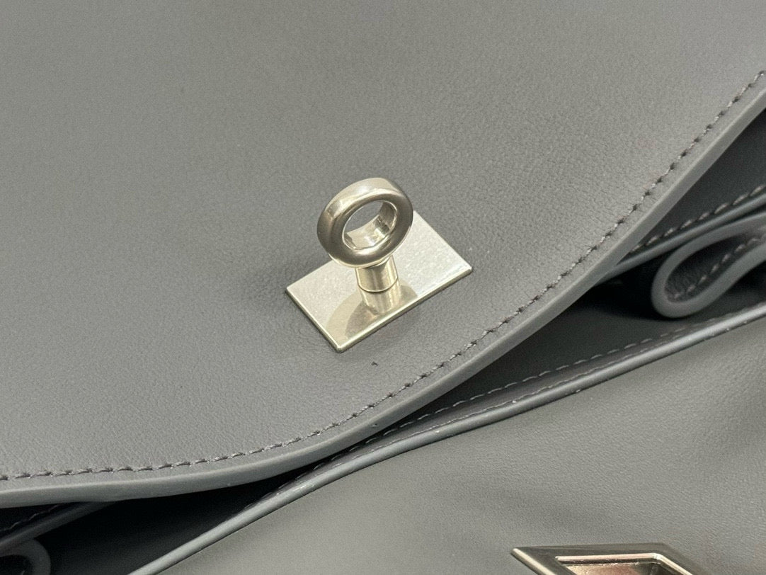 BLCG Rodeo Handbag 22x9.9x8.3cm