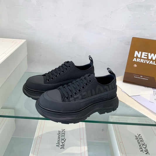 Alexander McQueen Sneakers