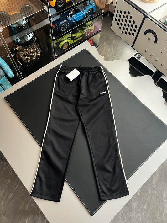 Celine Jogger