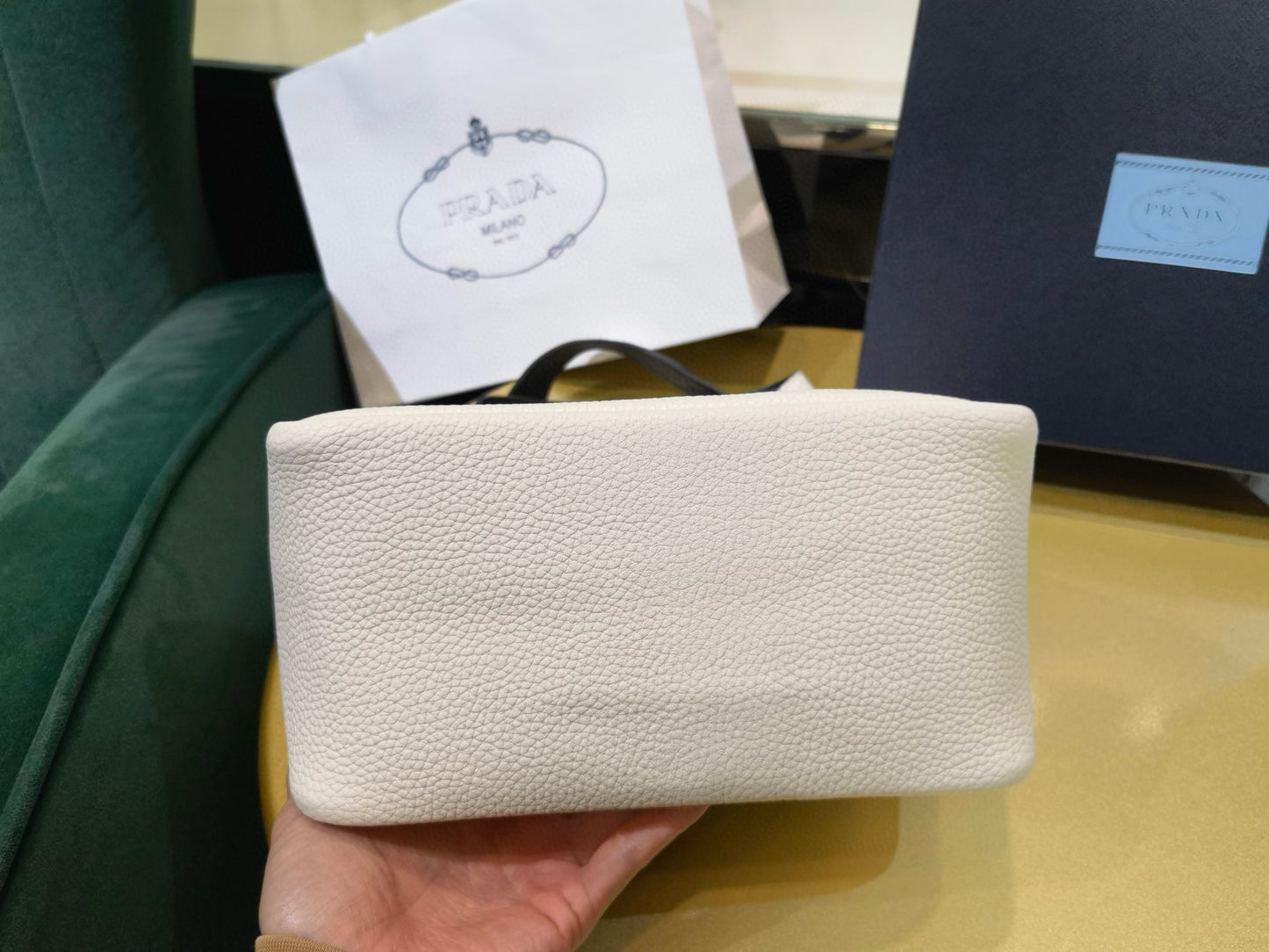 Prada Dynamique Tote Handbag