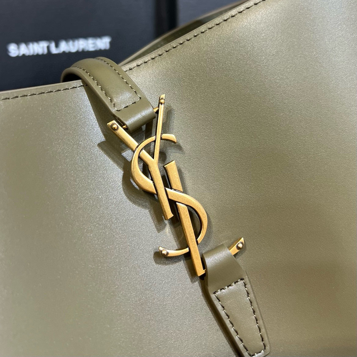 YSL LE 37 Bag