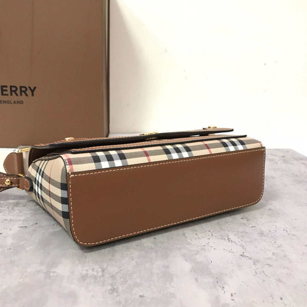BBR Beige Note Bag
