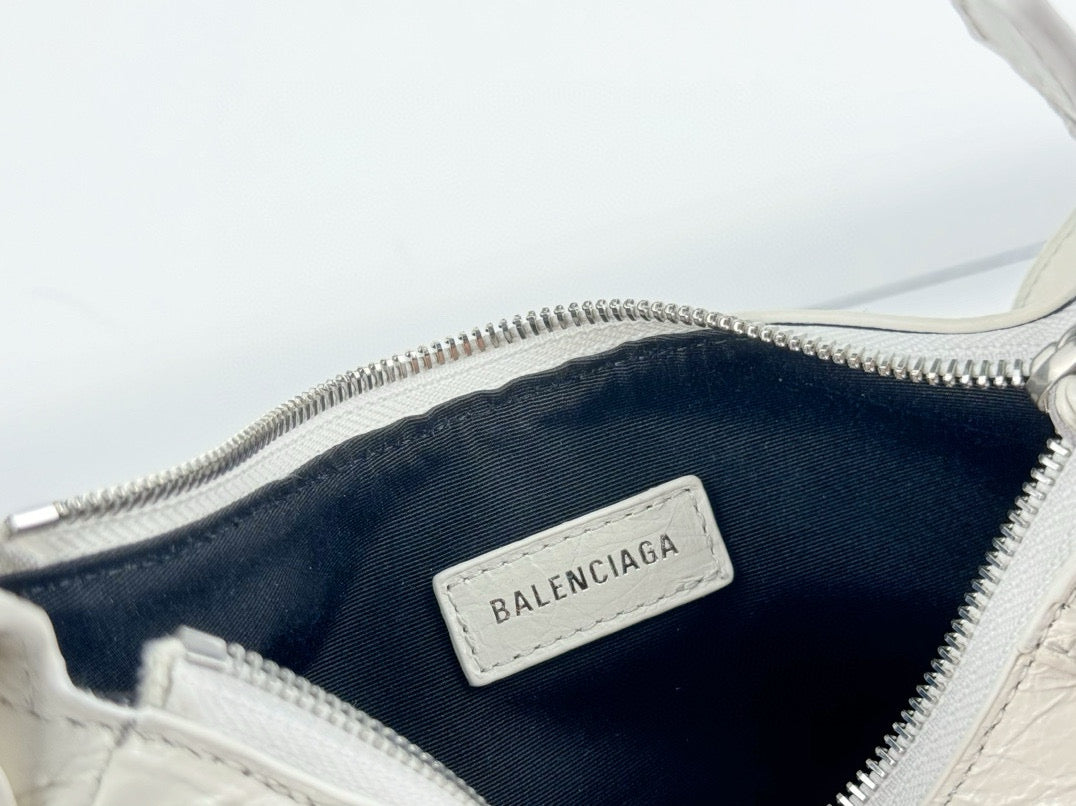BLCG Le Cagole Moon Bag(26x16x10cm)