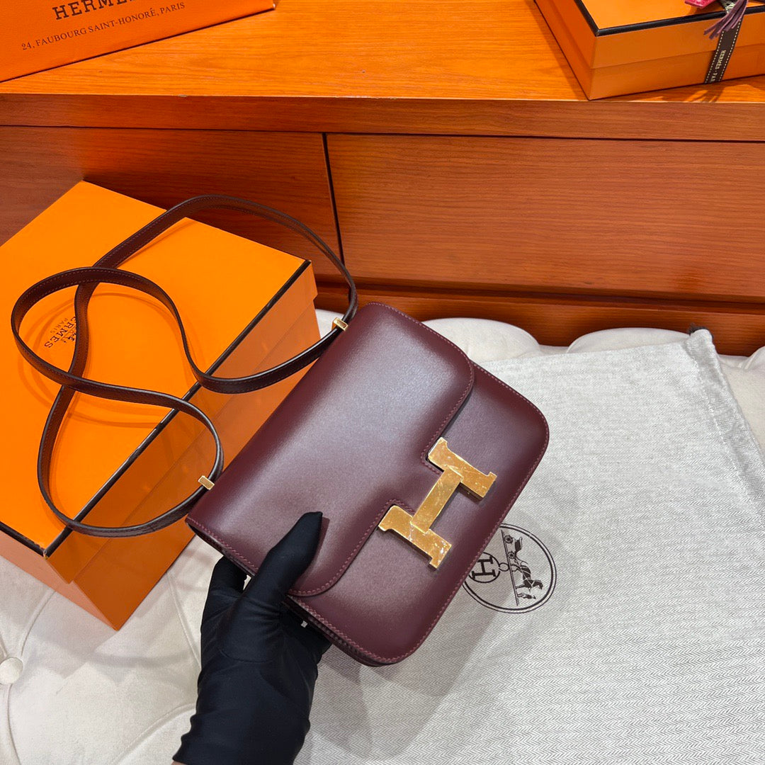Hermes Constance 19