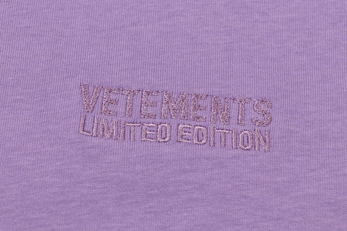 Vetements T-Shirts