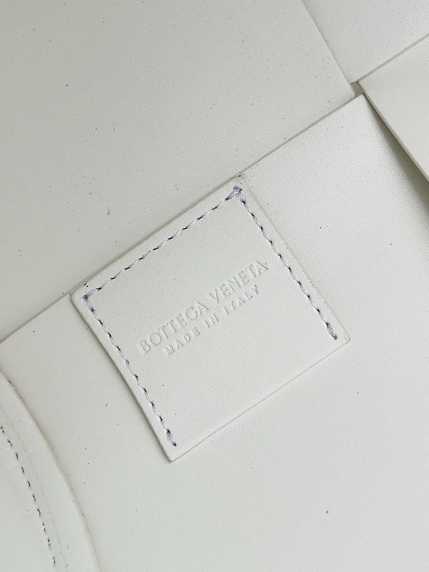 BV Small Canette Bag