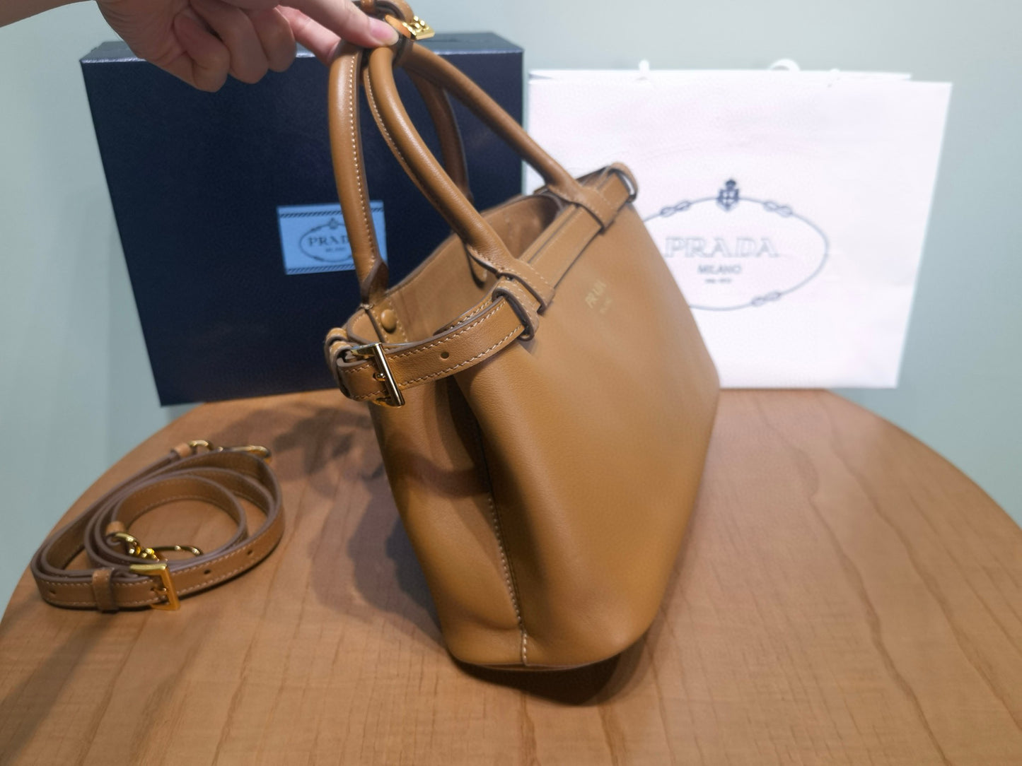 Prada Handbag 28x18x10.5cm