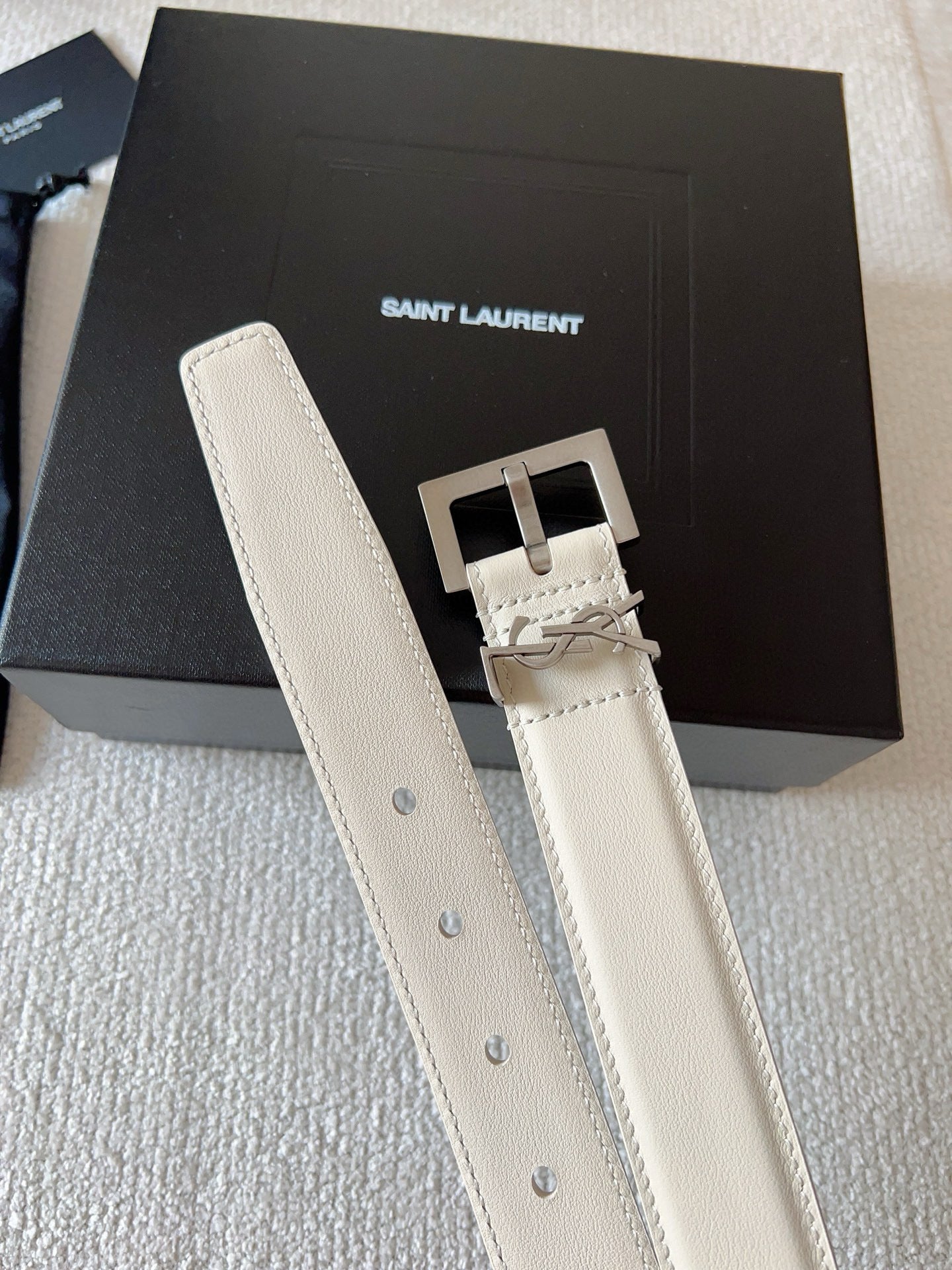Saint Laurent Belt
