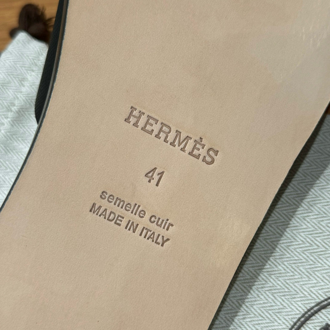 Hermes Slippers