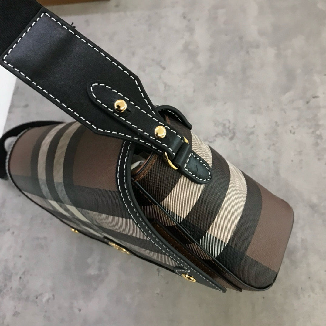 BBR Note Cross Body Bag