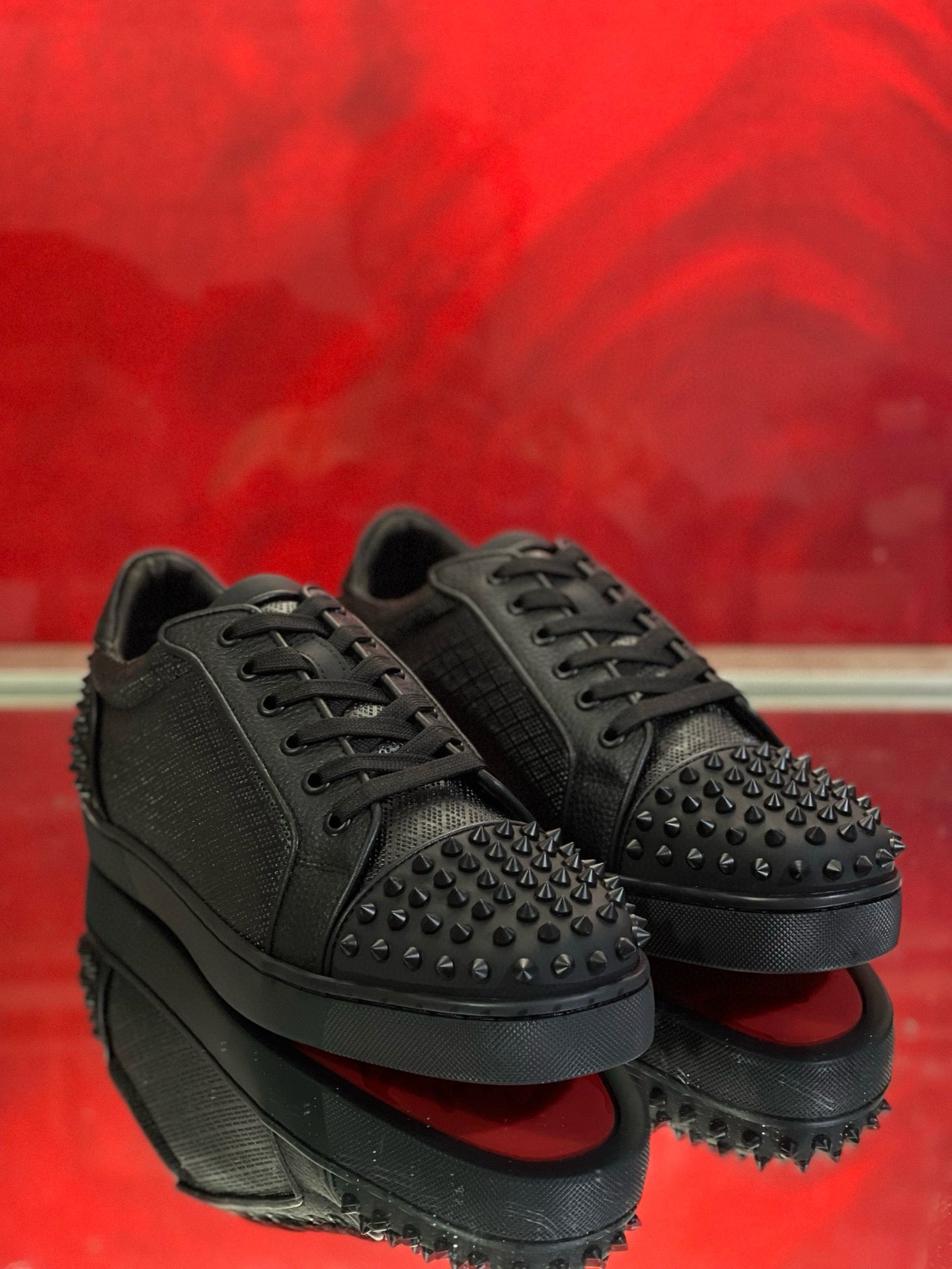Christian Louboutin Sneakers