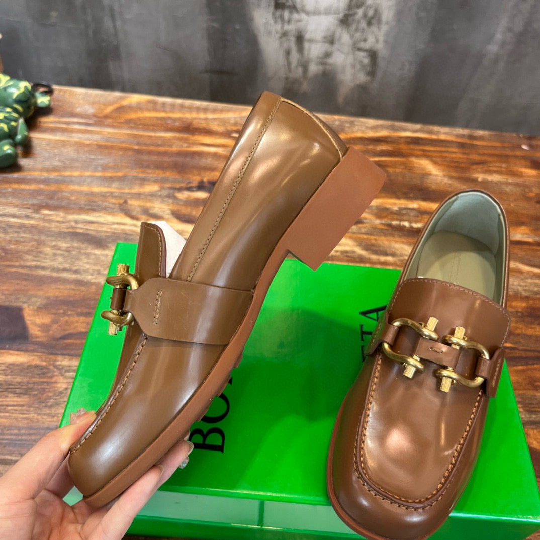 BV Loafer