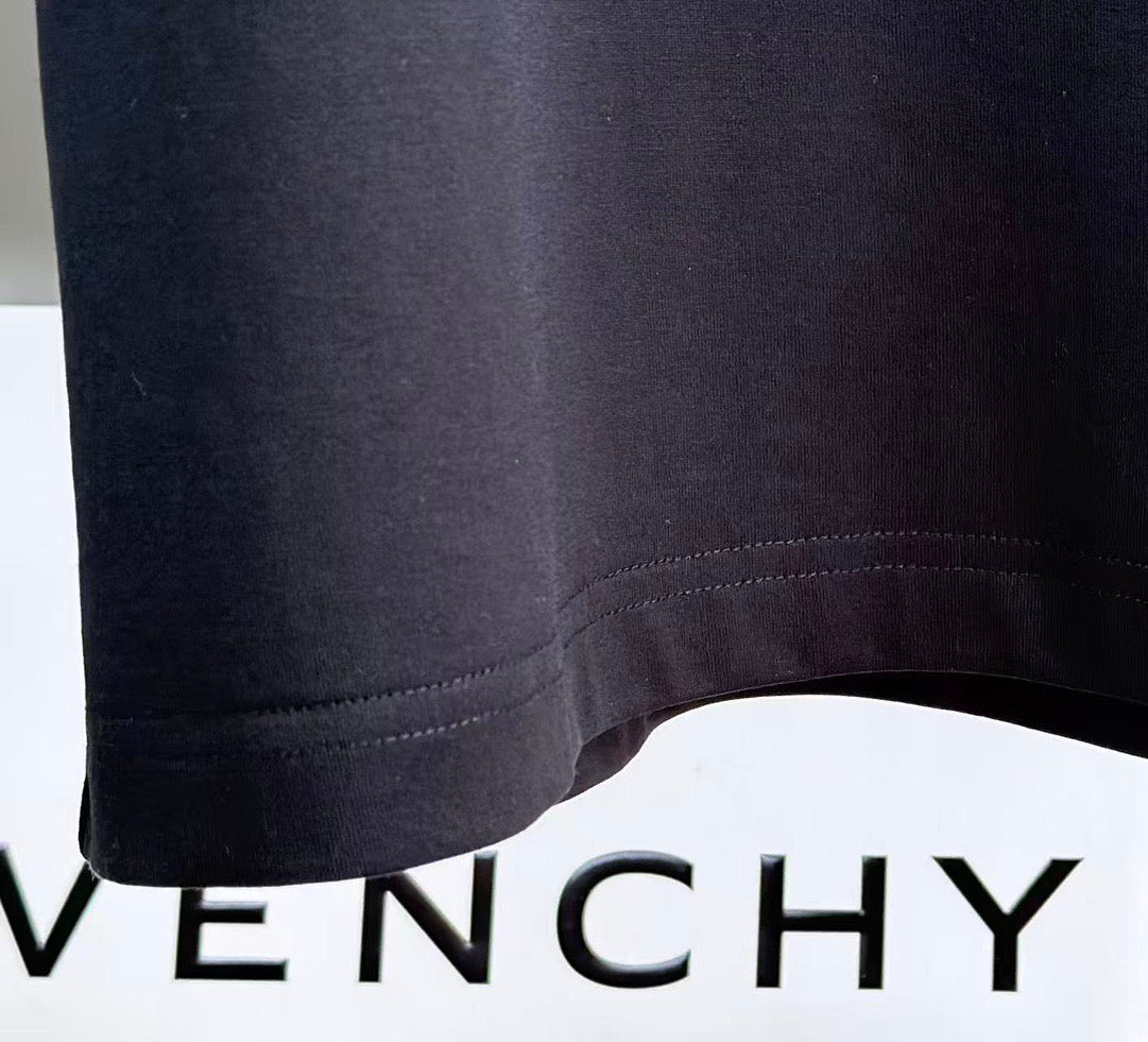 Givenchy T-Shirt