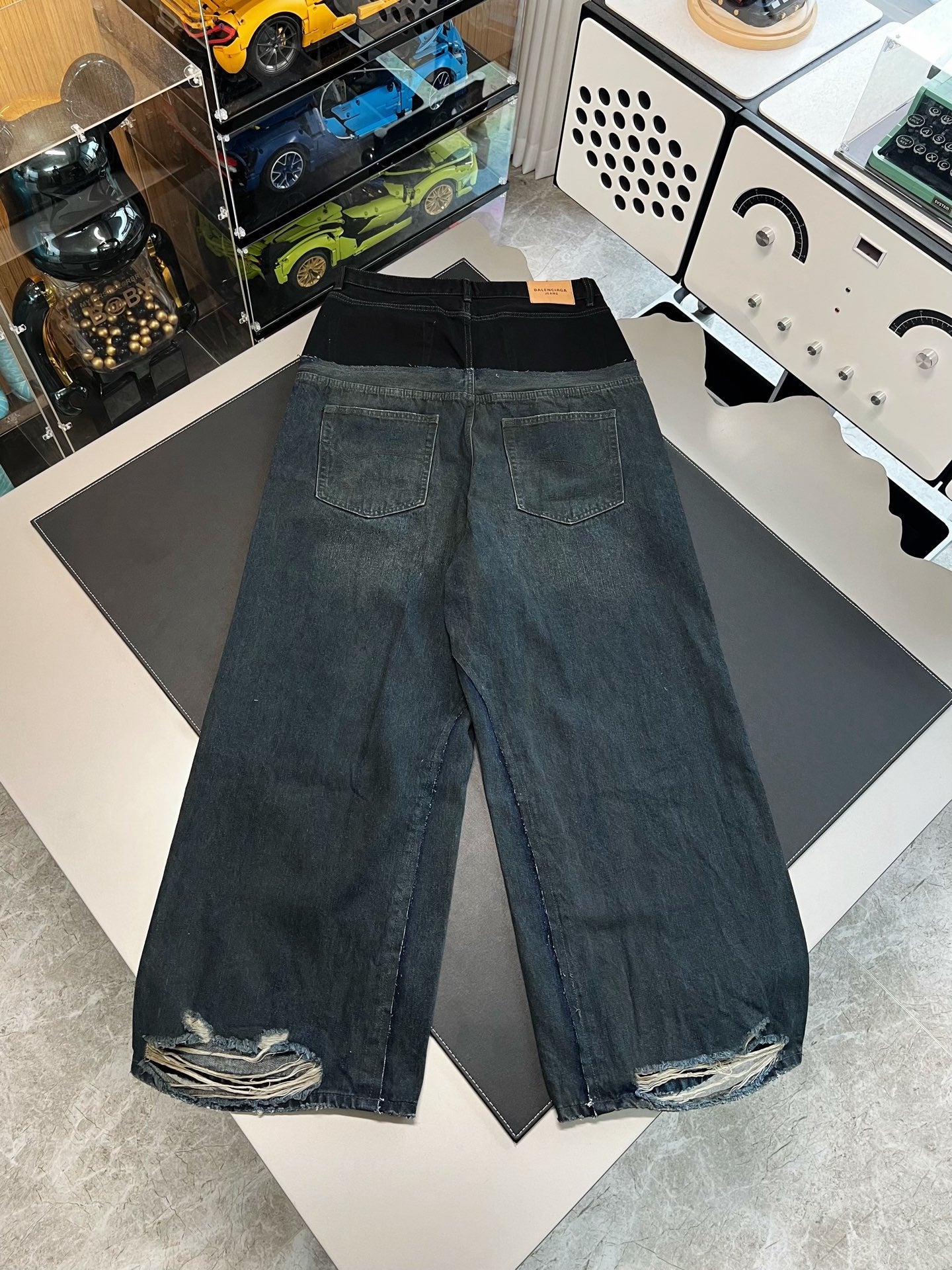 Balenciaga Jeans