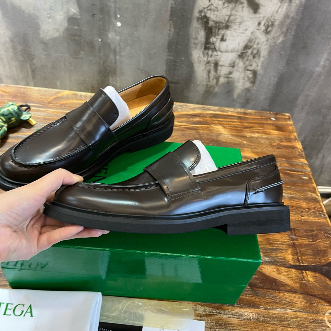 BV Loafer