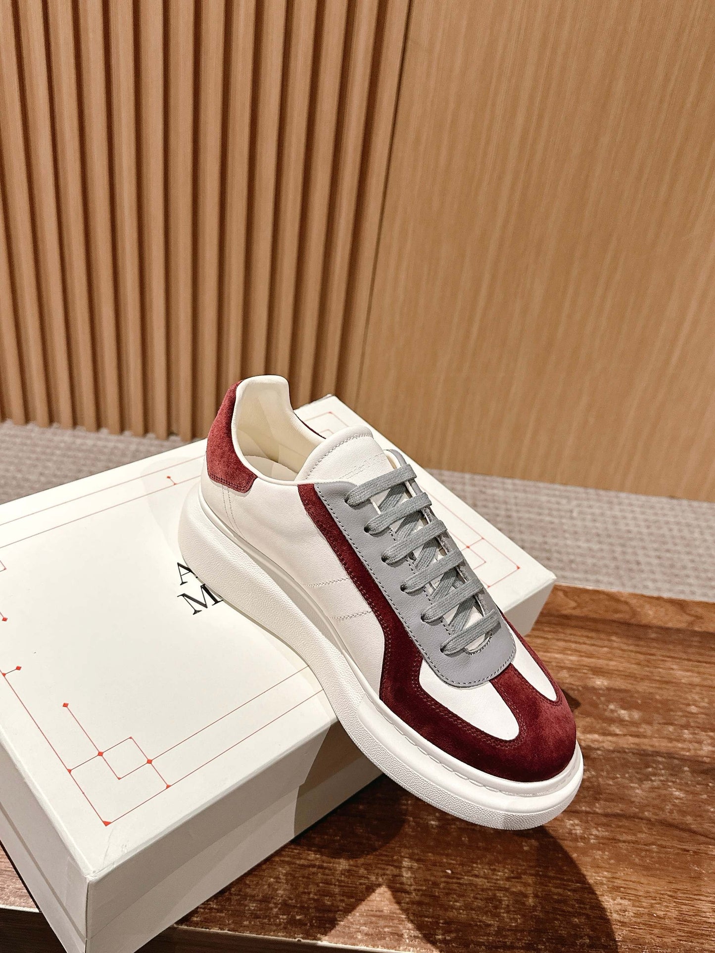 Alexander McQueen Sneakers
