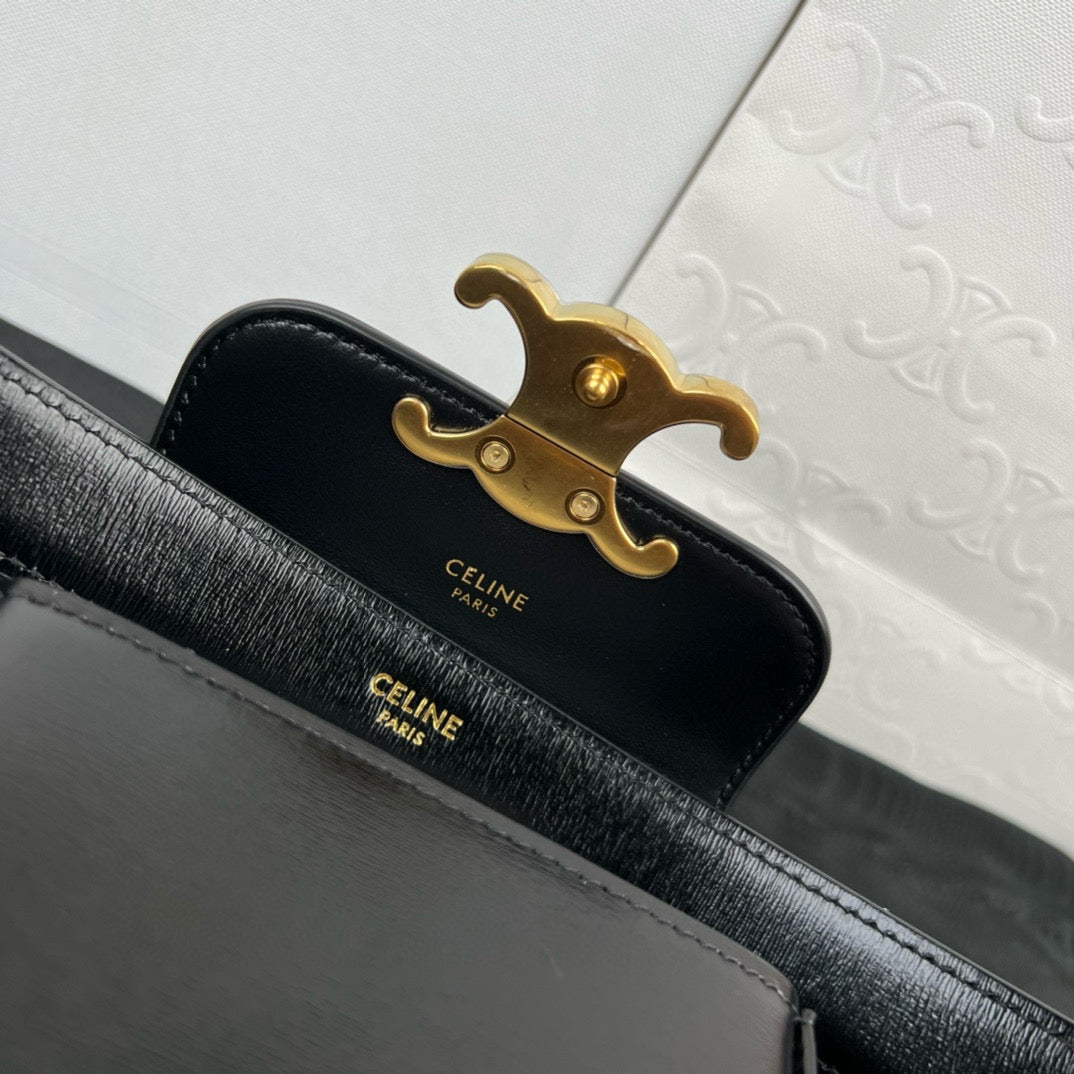 Celine Triomphe Mini