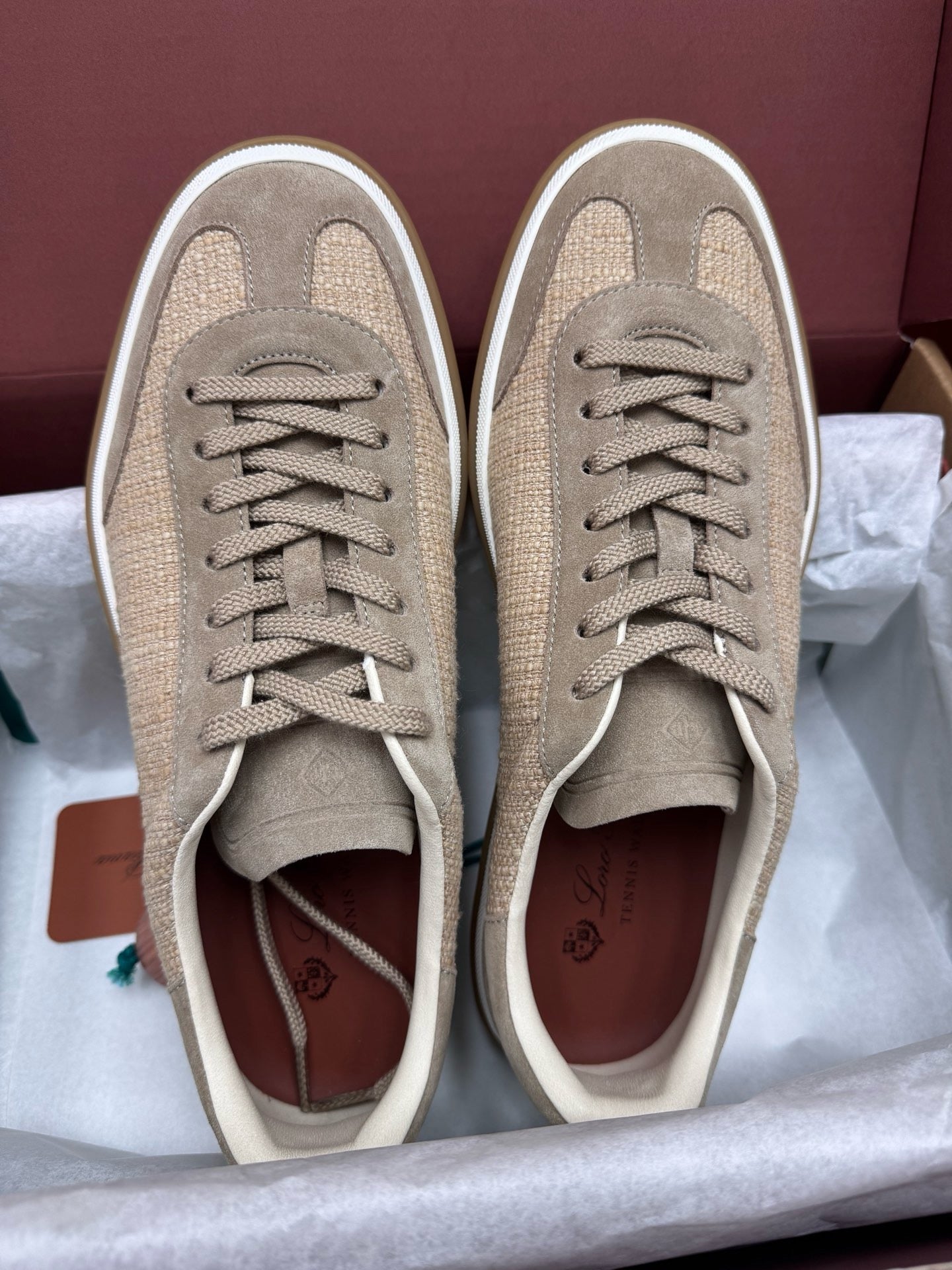 LP Sneaker
