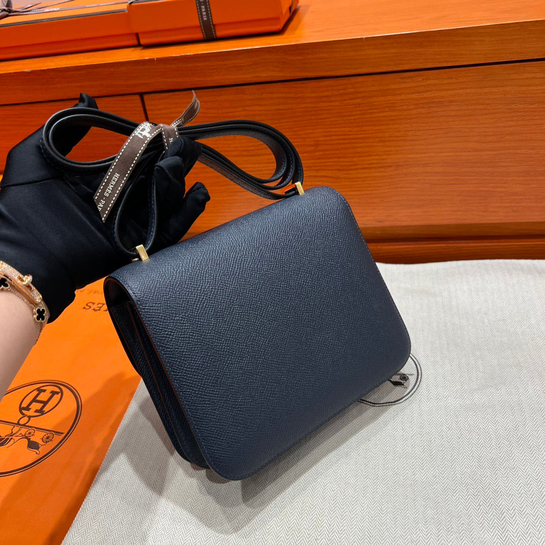 Hermes Constance 19