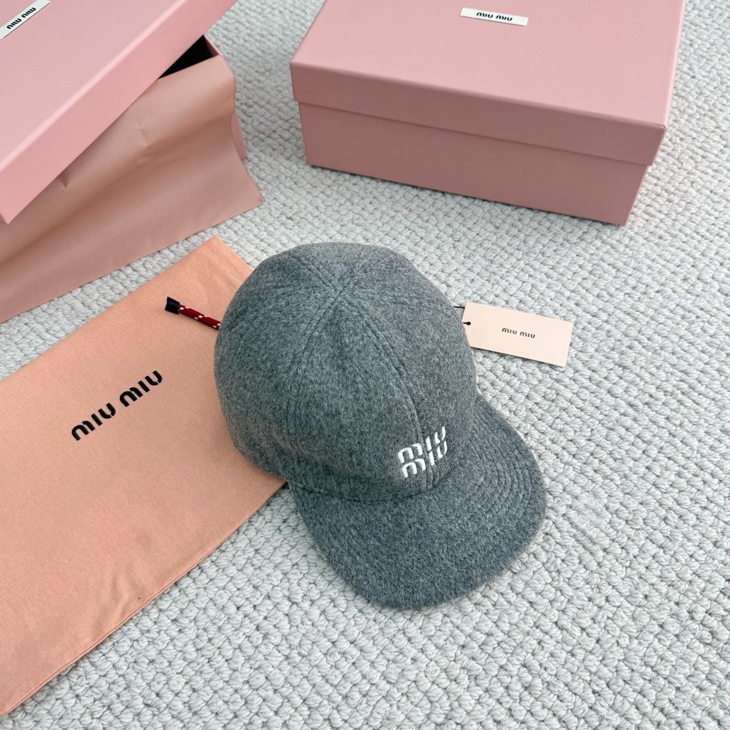 Miu Miu Caps
