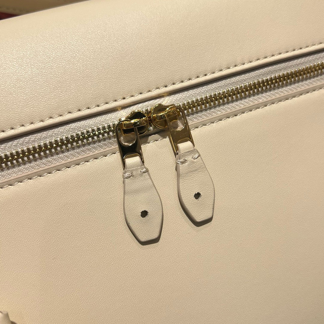 Loro Piana Extra Bag 27